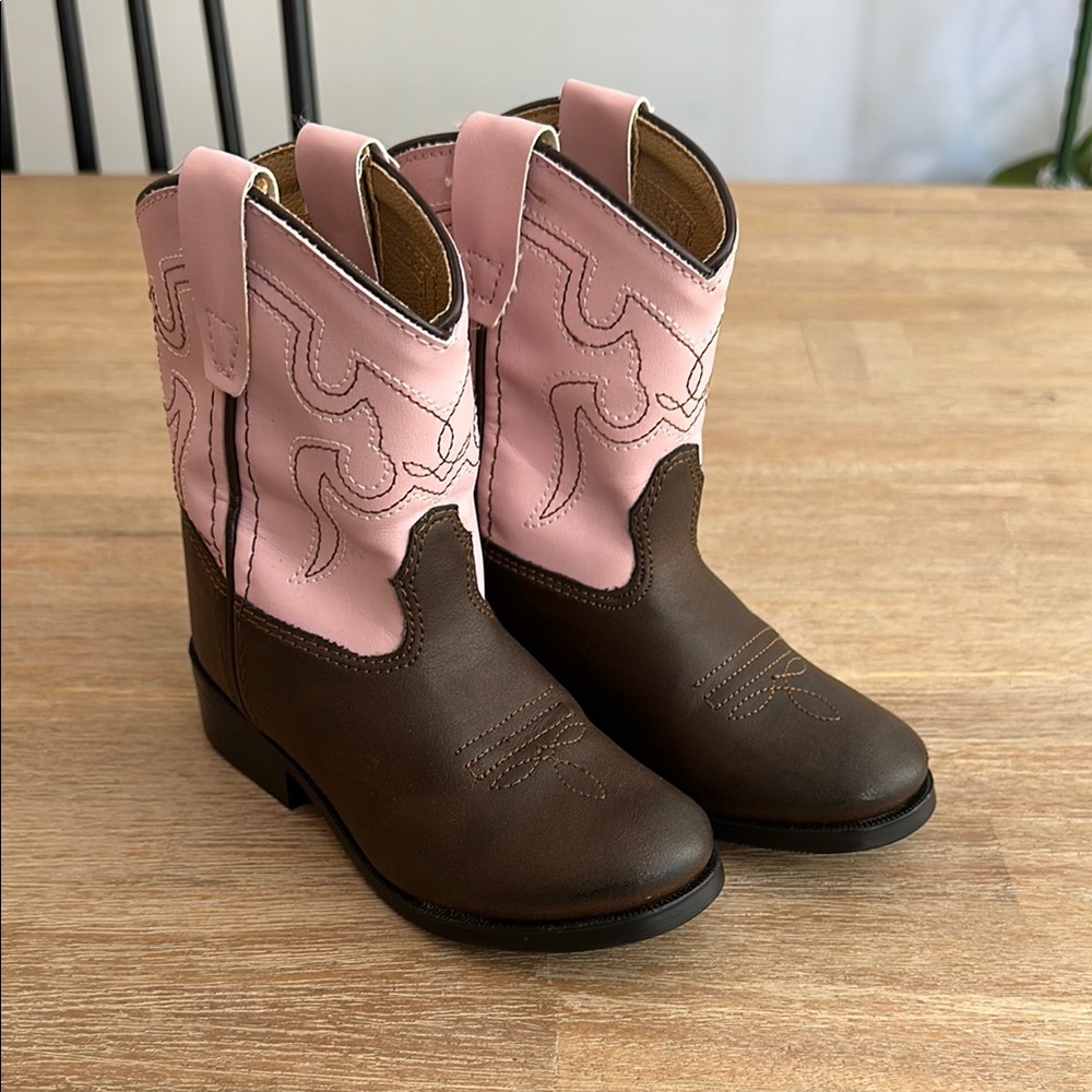 Smoky | Pink and Brown Western Boots | 7
